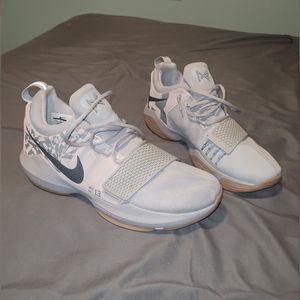 Nike PG 1 Shoes